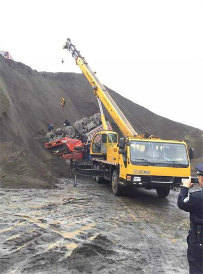 四平上犹道路救援